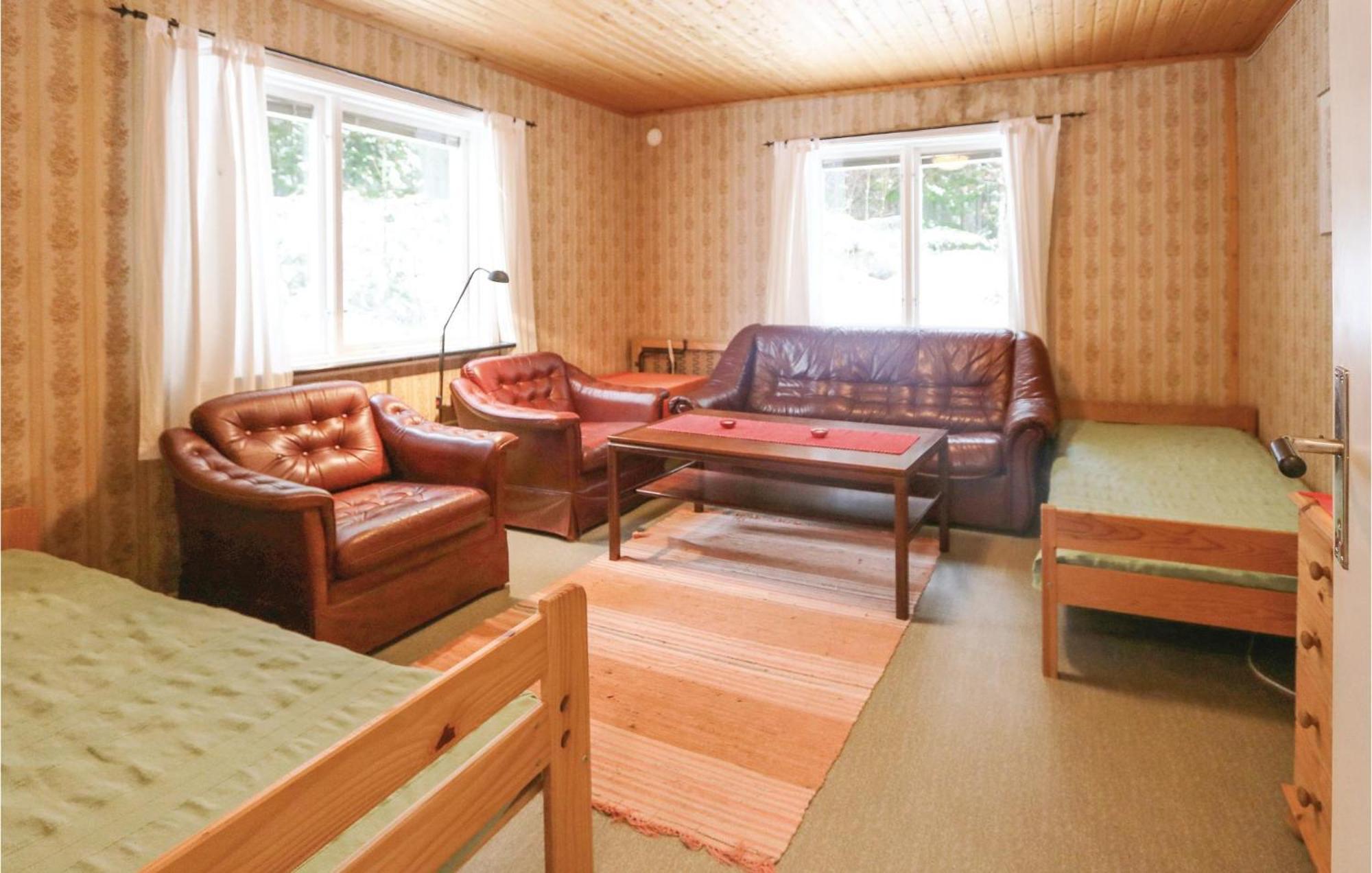 Raeven Villa Fegen Luaran gambar